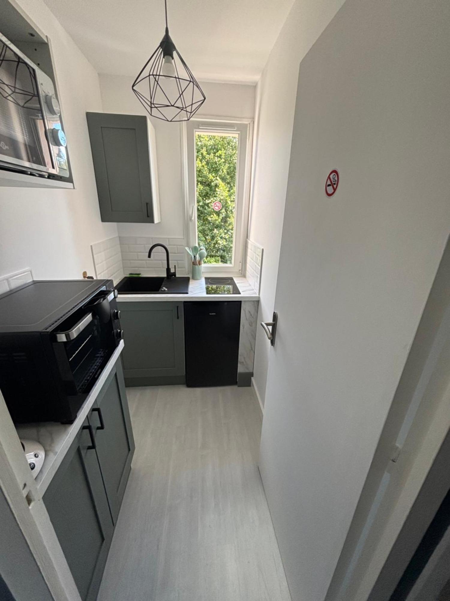 Bienvenue Chez Vous Valognes Exterior foto